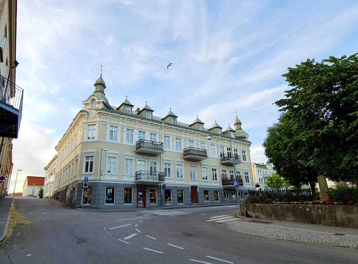 Cozy Apartment In The City Center Of Stromstad Luaran gambar