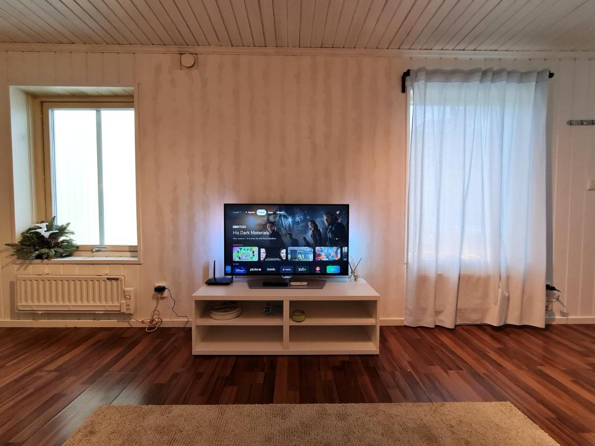 Cozy Apartment In The City Center Of Stromstad Luaran gambar